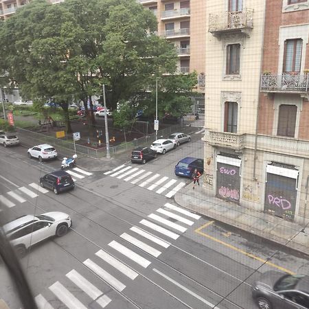 Apartment Near Metro Turín Exterior foto